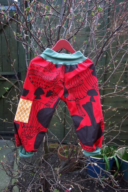 Mushroomy plastisock inspired play pants