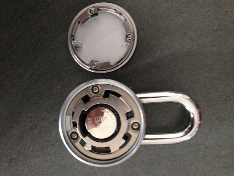 noke padlock battery