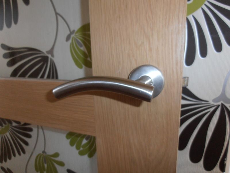 door handle image