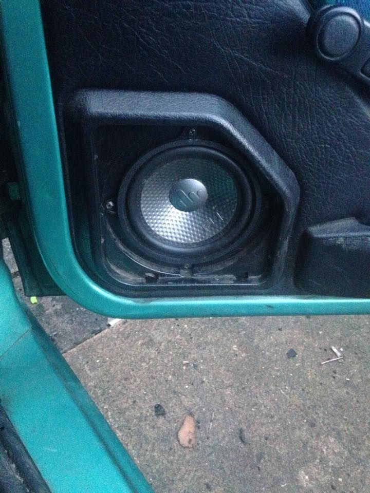 10928447_10152933324223567_948597947_n_z