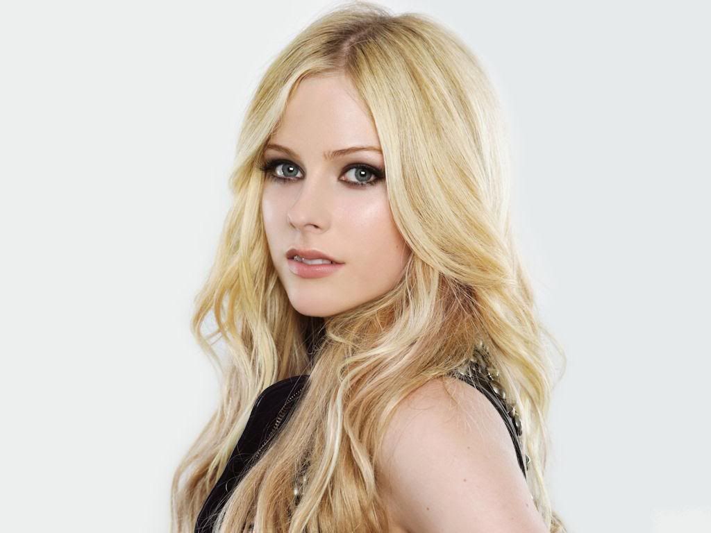 avril-lavigne-1024x768-29238.jpg