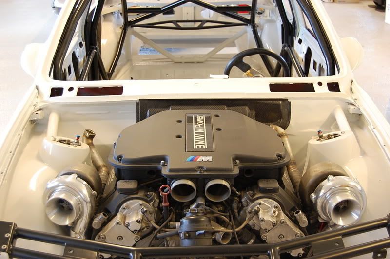 E30S38TwinTurbo1.jpg