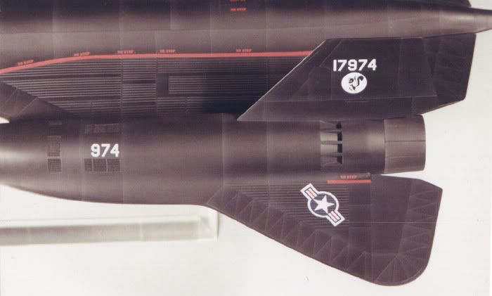SR-71closeupsm.jpg