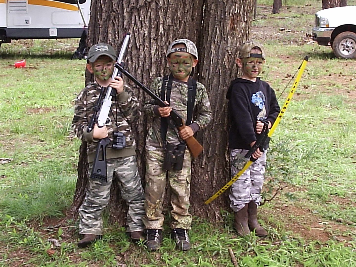 2006BearHuntin6b004.jpg