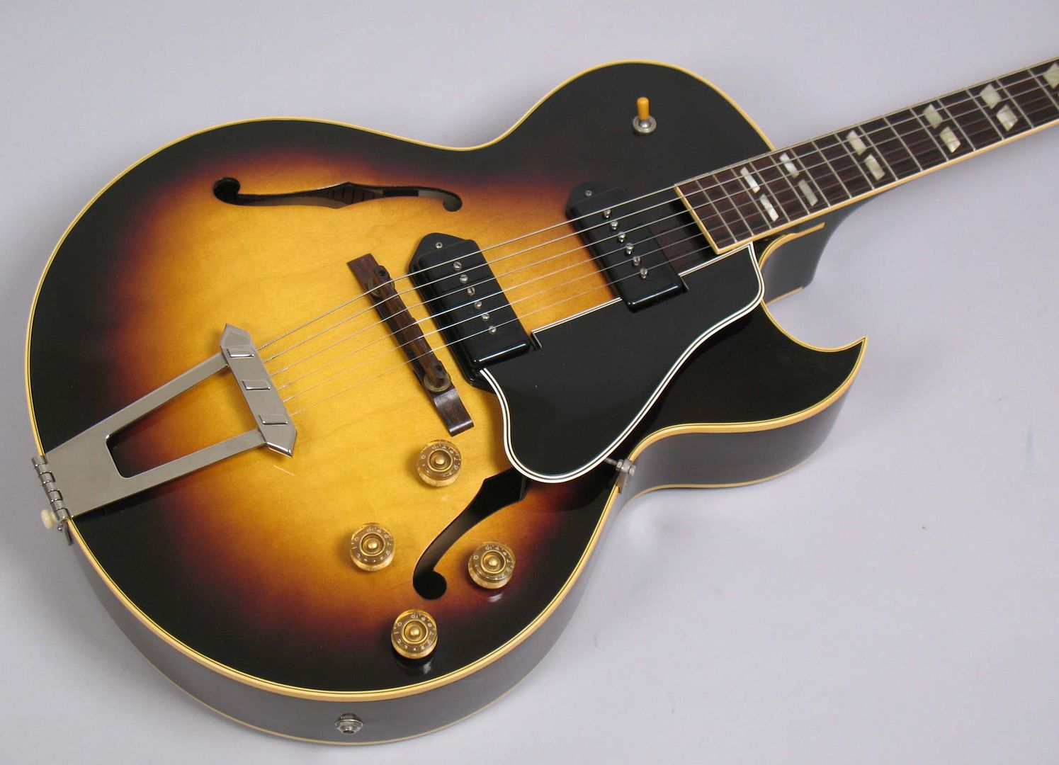  photo 1955GibsonES-175DSunburstOHSC019.jpg