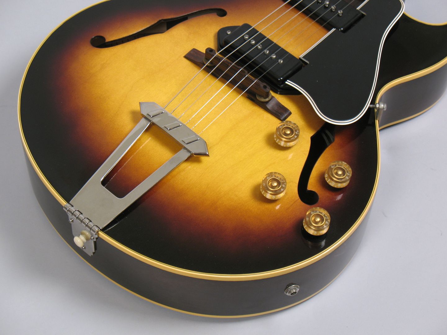  photo 1955GibsonES-175DSunburstOHSC023.jpg