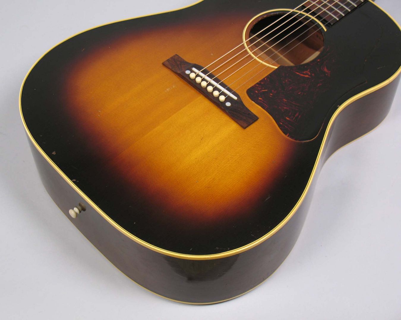  photo 1955GibsonJ-45Sunburst016.jpg