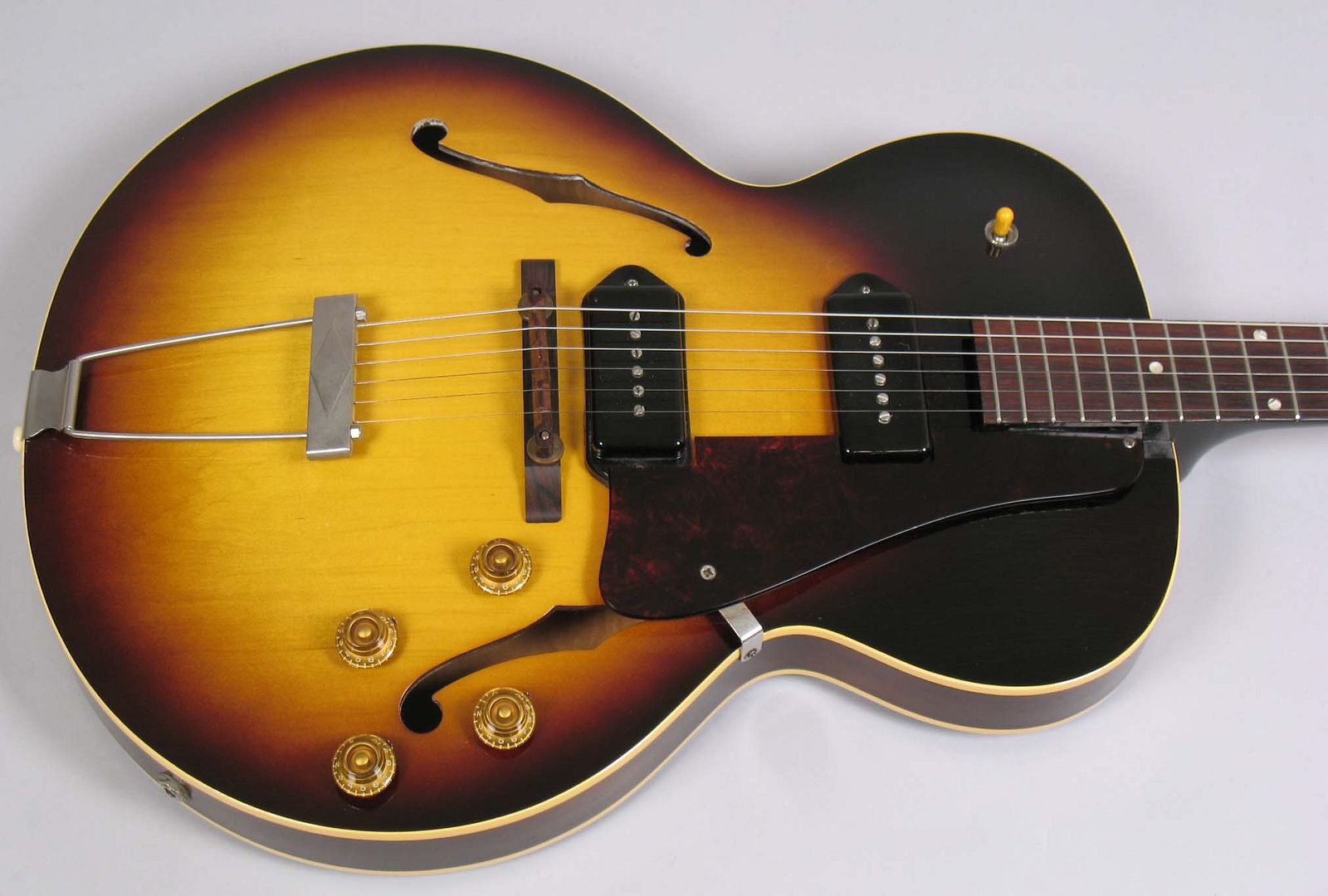  photo 1957GibsonES-125TDSunburst013022.jpg