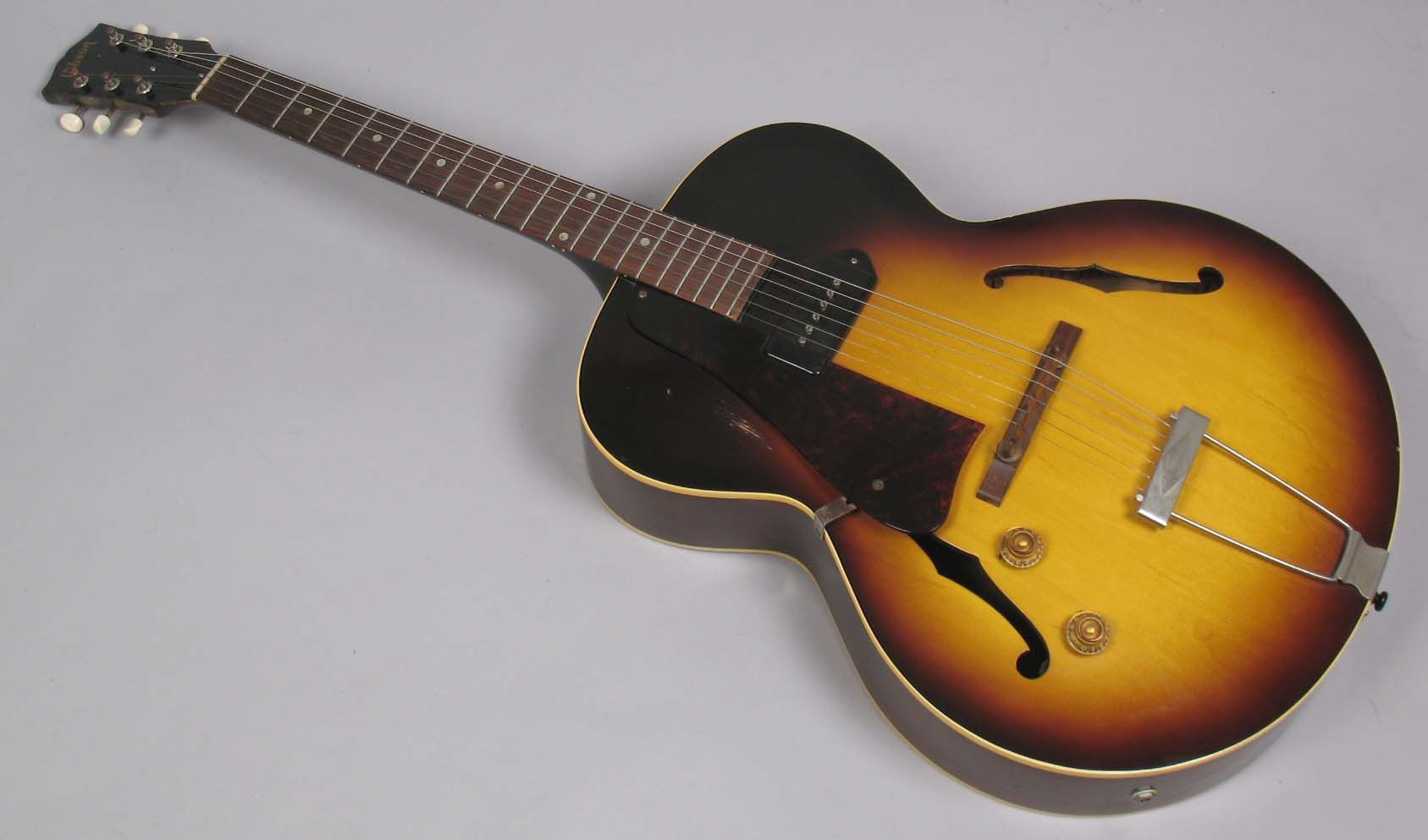  photo 1958GibsonES-125SunburstLeftHanded003.jpg