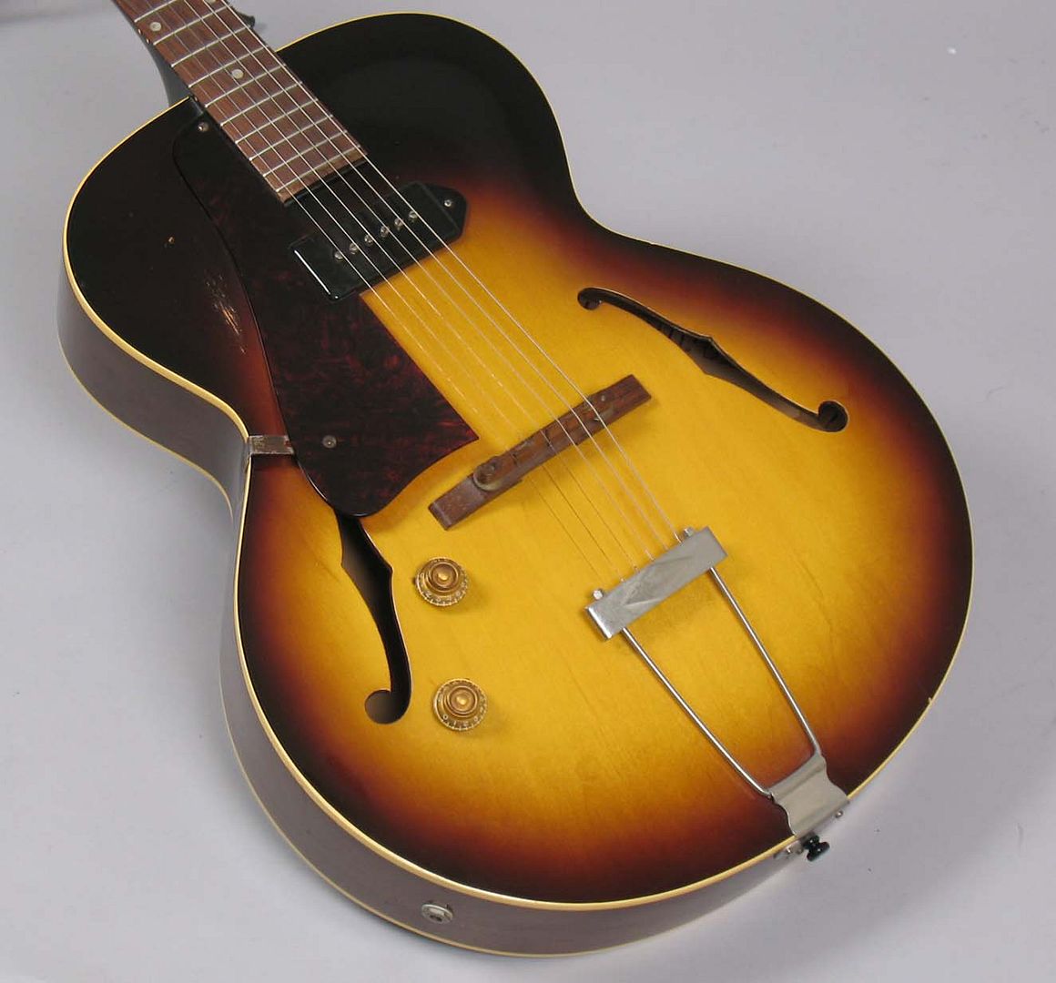  photo 1958GibsonES-125SunburstLeftHanded010.jpg