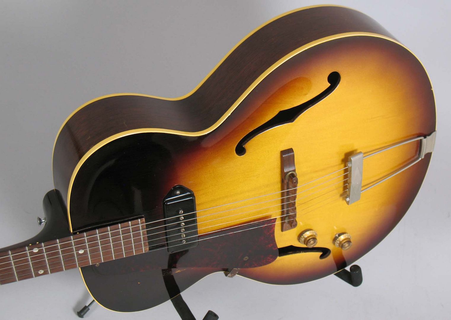  photo 1958GibsonES-125SunburstLeftHanded043.jpg