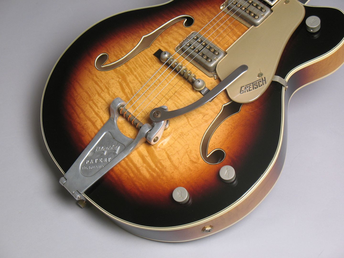  photo 1959GretschCountryClubSunburstPAFfilterFlamed046.jpg