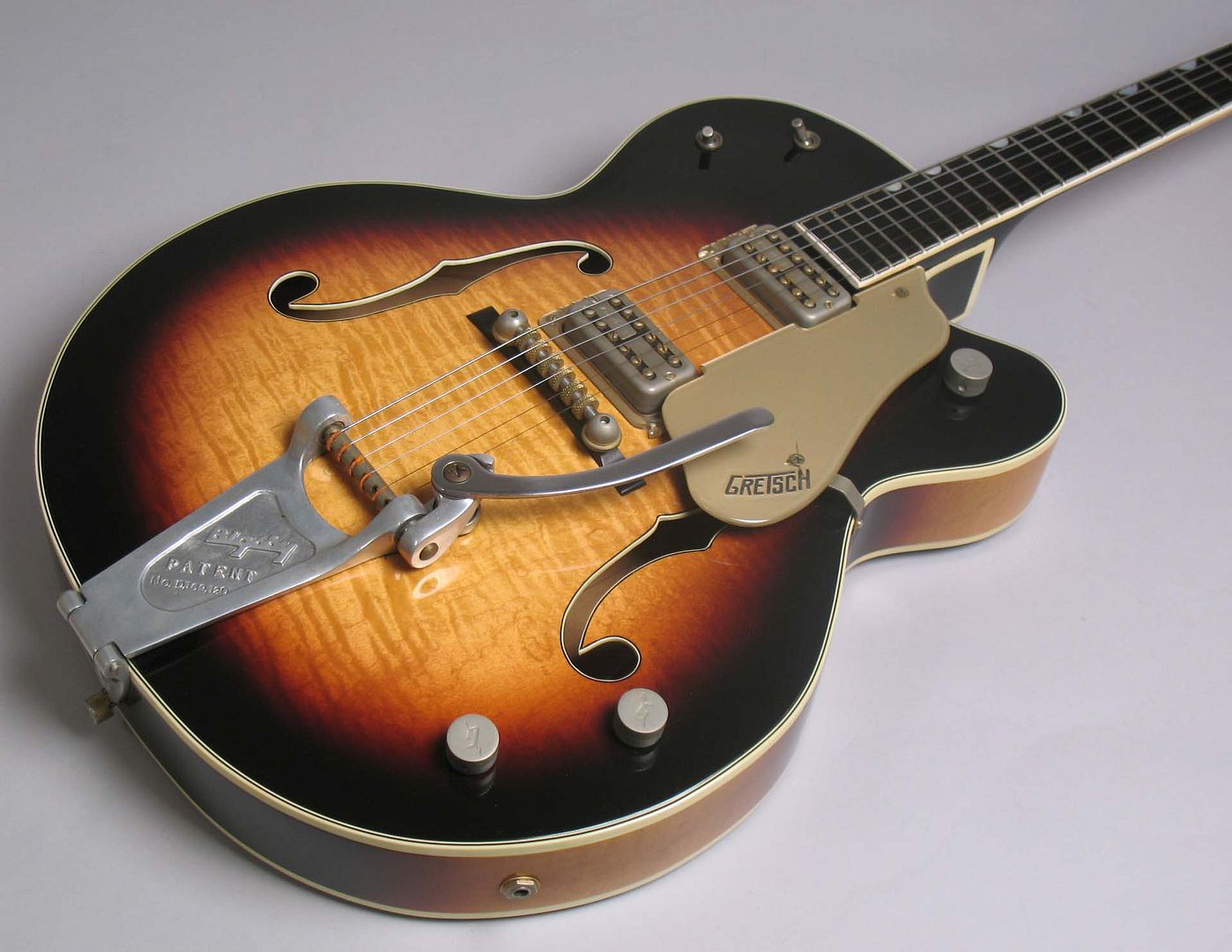  photo 1959GretschCountryClubSunburstPAFfilterFlamed054.jpg