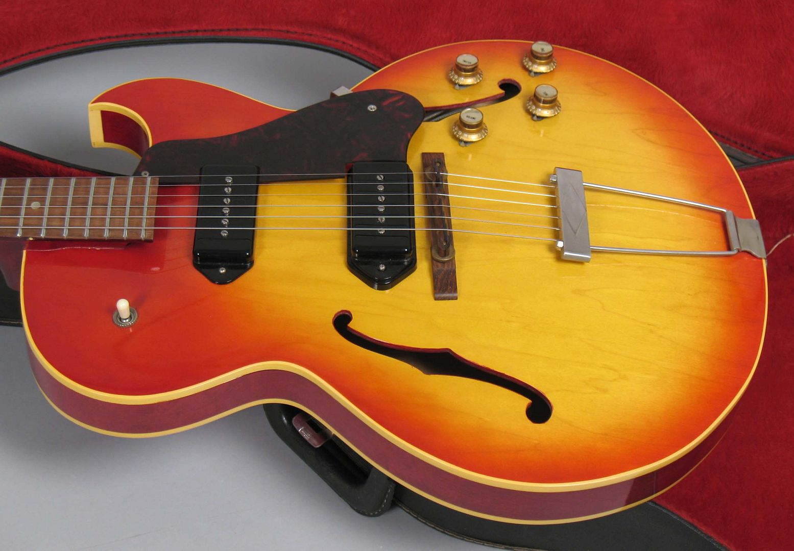  photo 1964GibsonES-125TDC029.jpg