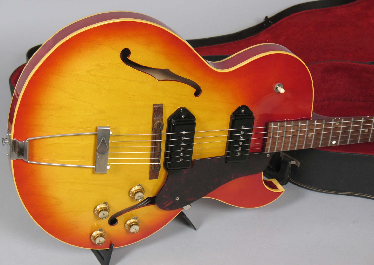  photo 1964GibsonES-125TDC042.jpg