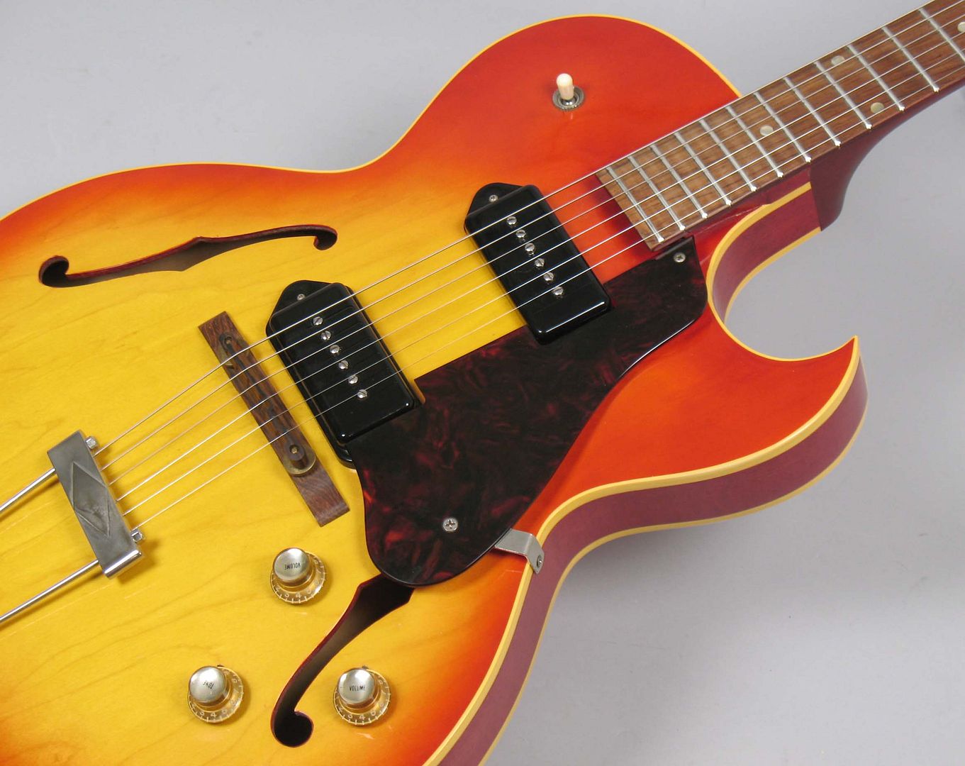  photo 1964GibsonES-125TDC061.jpg