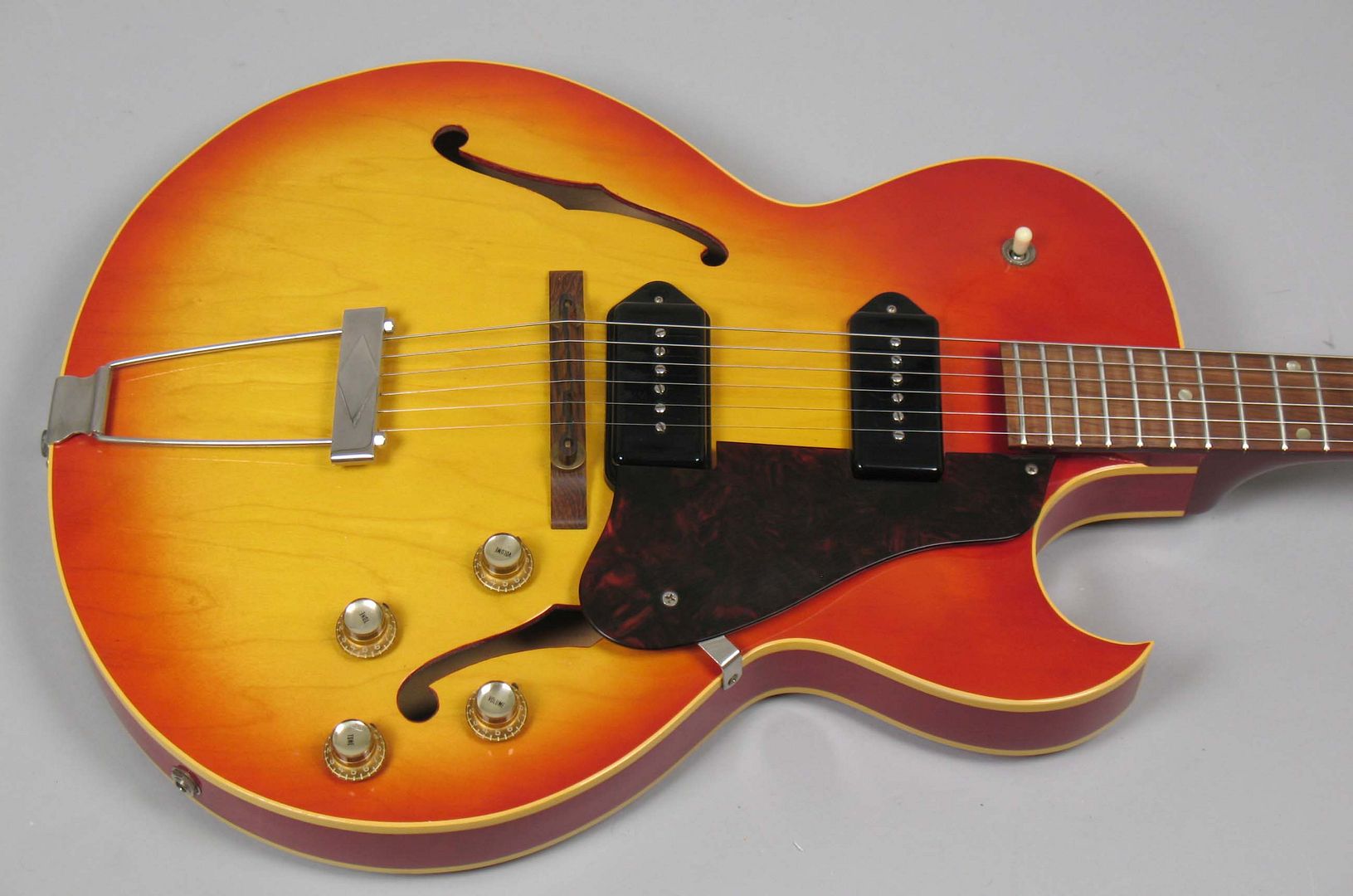  photo 1964GibsonES-125TDC063.jpg