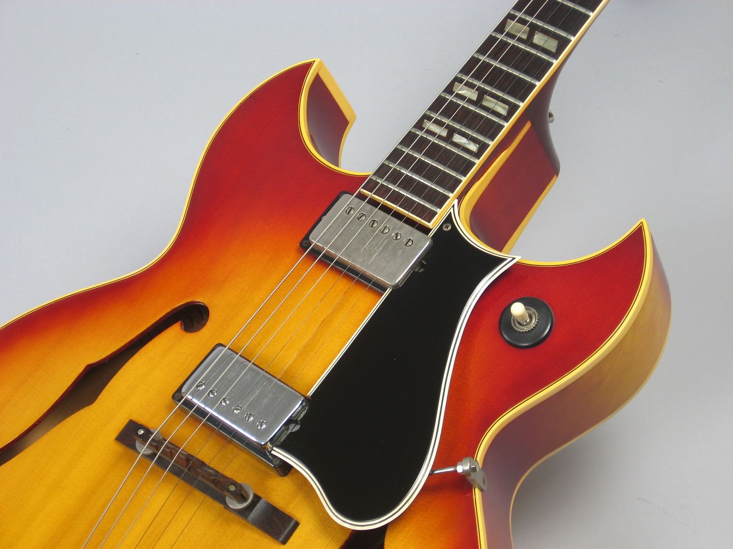  photo 1962GibsonBarneyKesselOHSCSunburst016.jpg