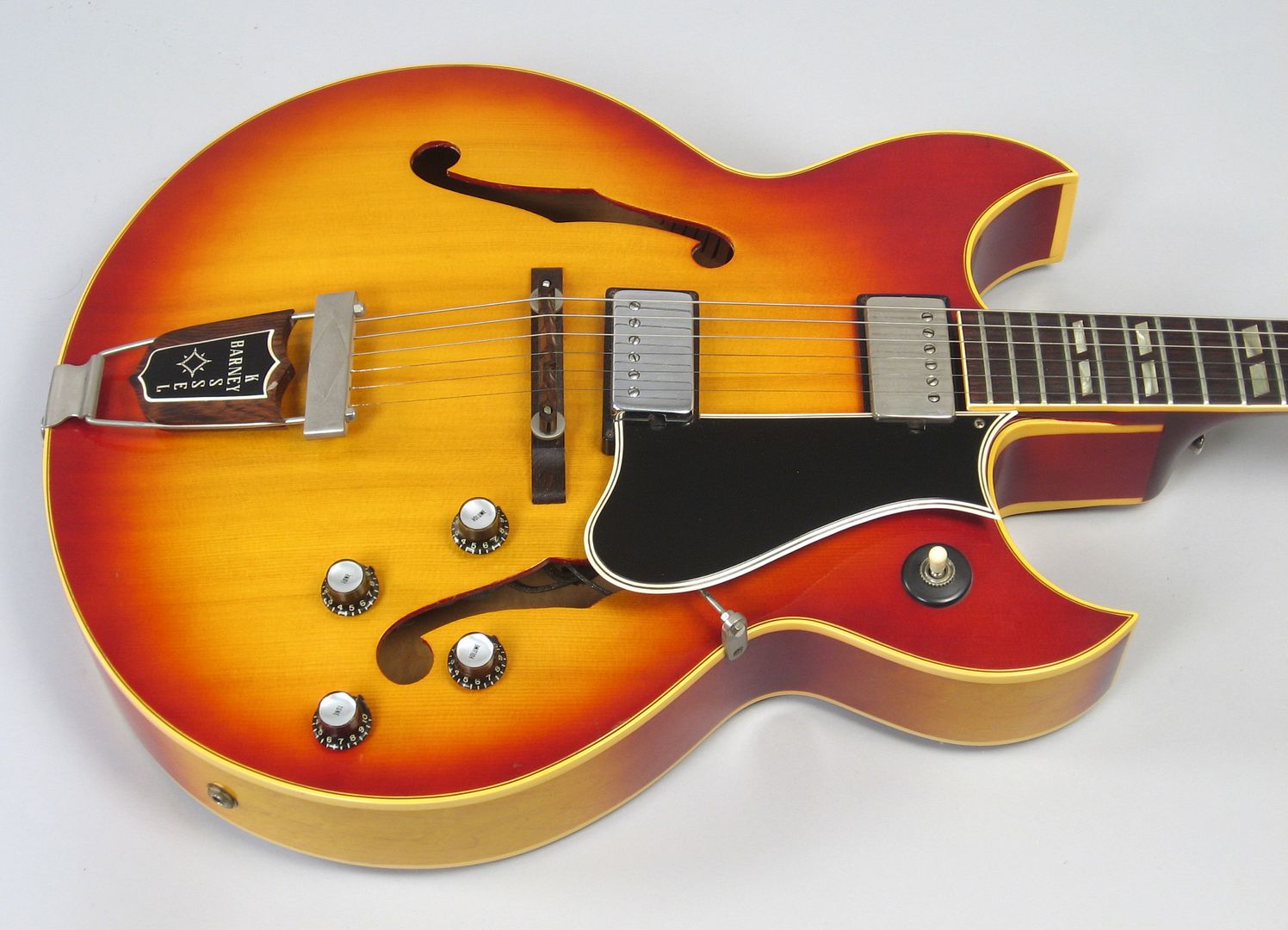  photo 1962GibsonBarneyKesselOHSCSunburst020.jpg