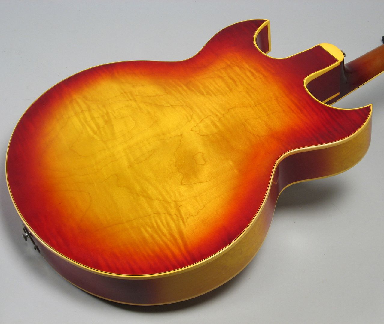  photo 1962GibsonBarneyKesselOHSCSunburst033.jpg