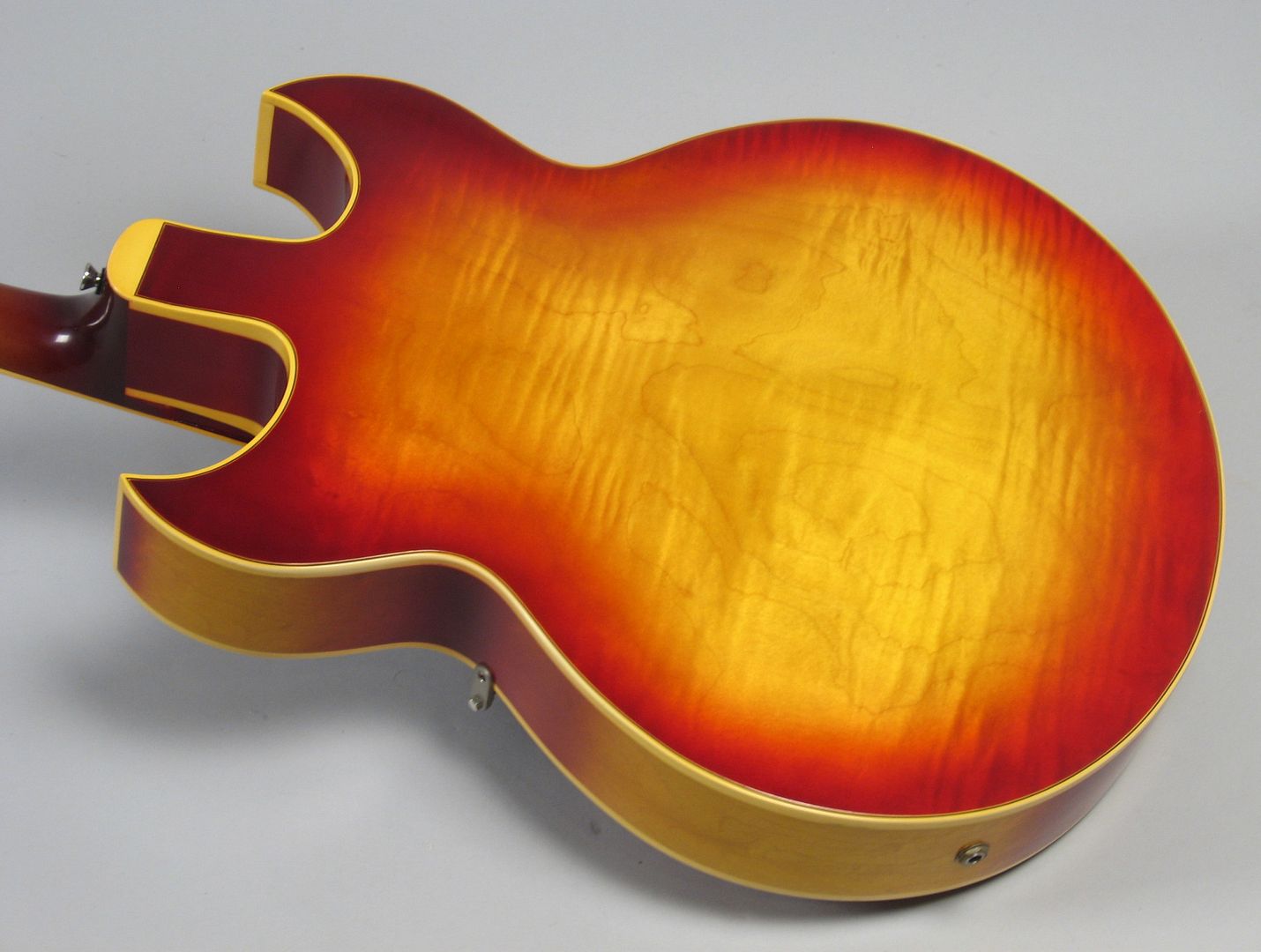  photo 1962GibsonBarneyKesselOHSCSunburst034.jpg