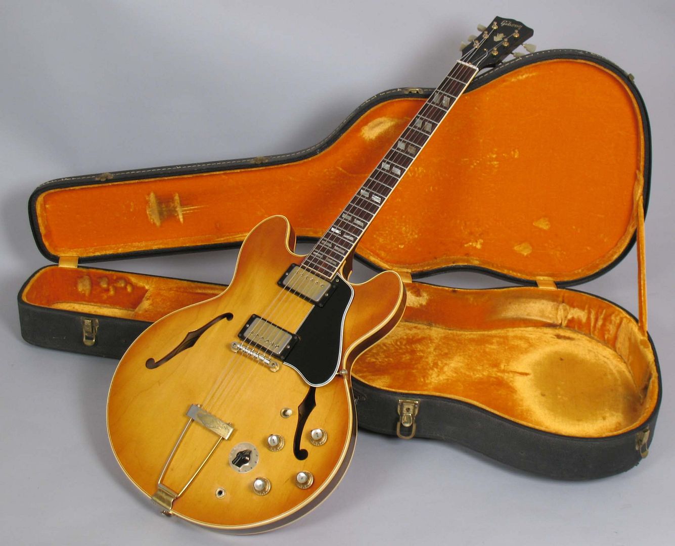  photo 1965GibsonES-345Sunburst014012.jpg