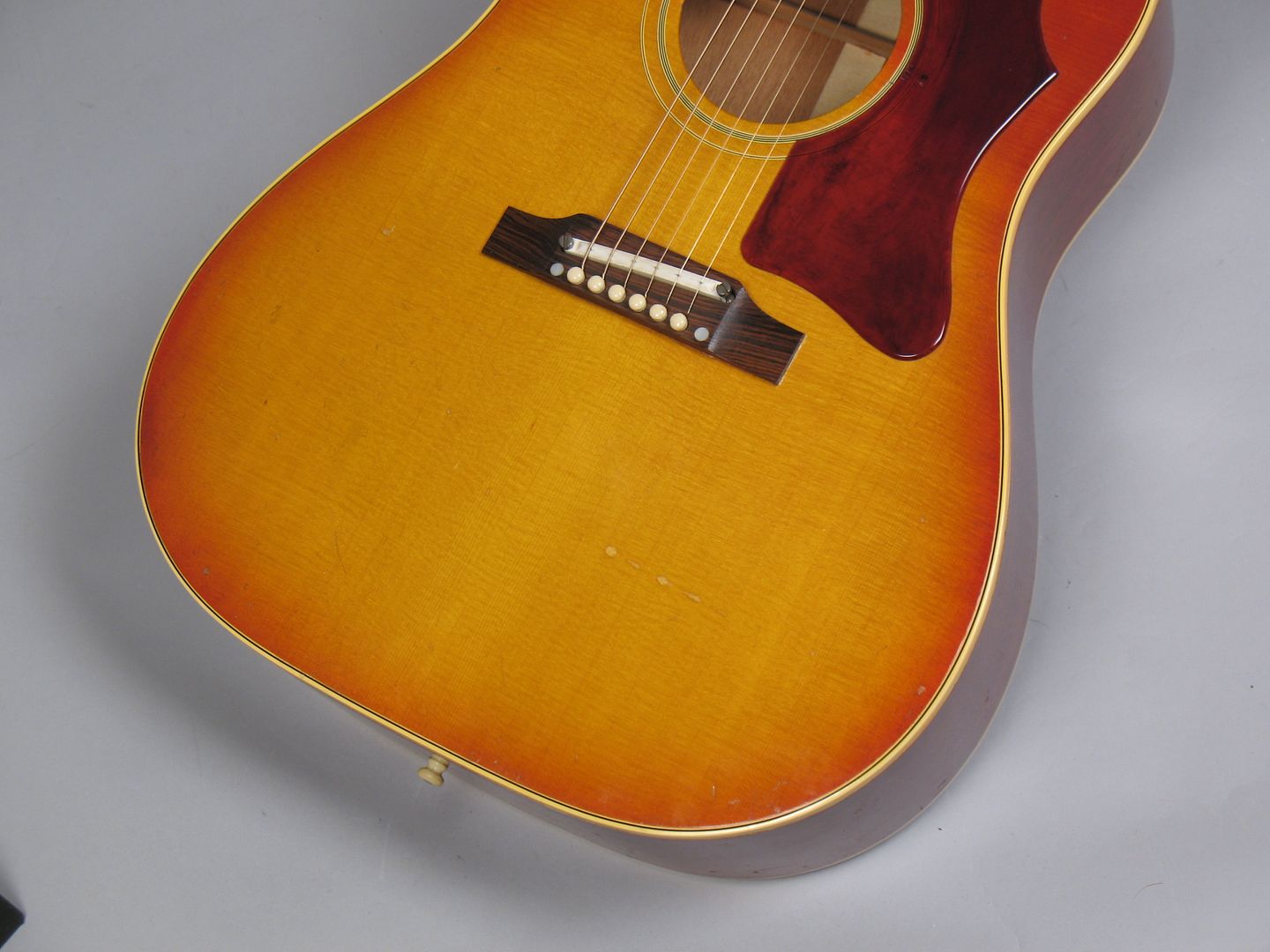  photo 1965GibsonJ-45Sunburst014013.jpg