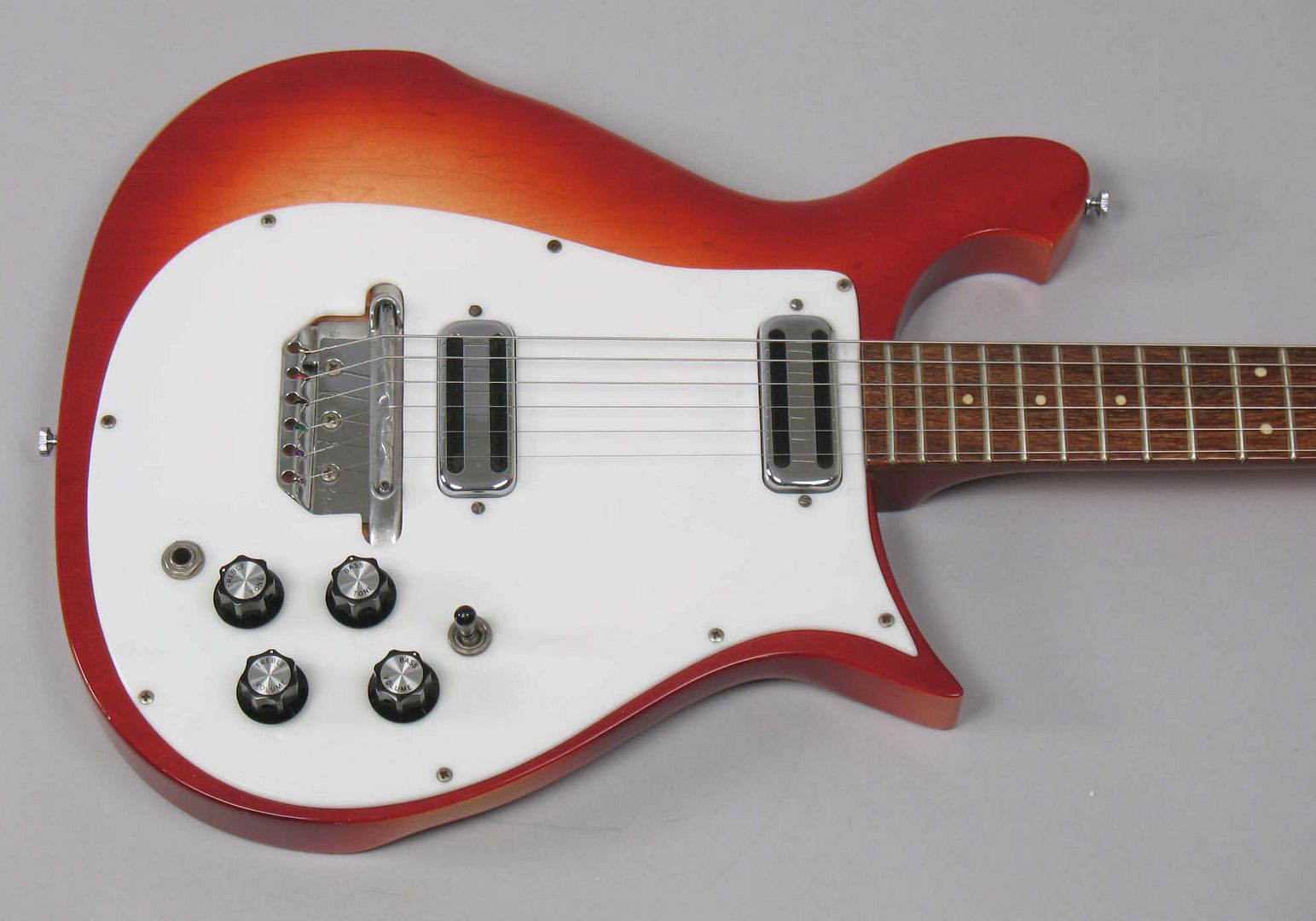  photo 1967Rickenbacker450Fireglo025.jpg