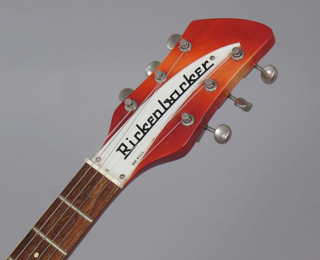  photo 1967Rickenbacker450Fireglo040.jpg