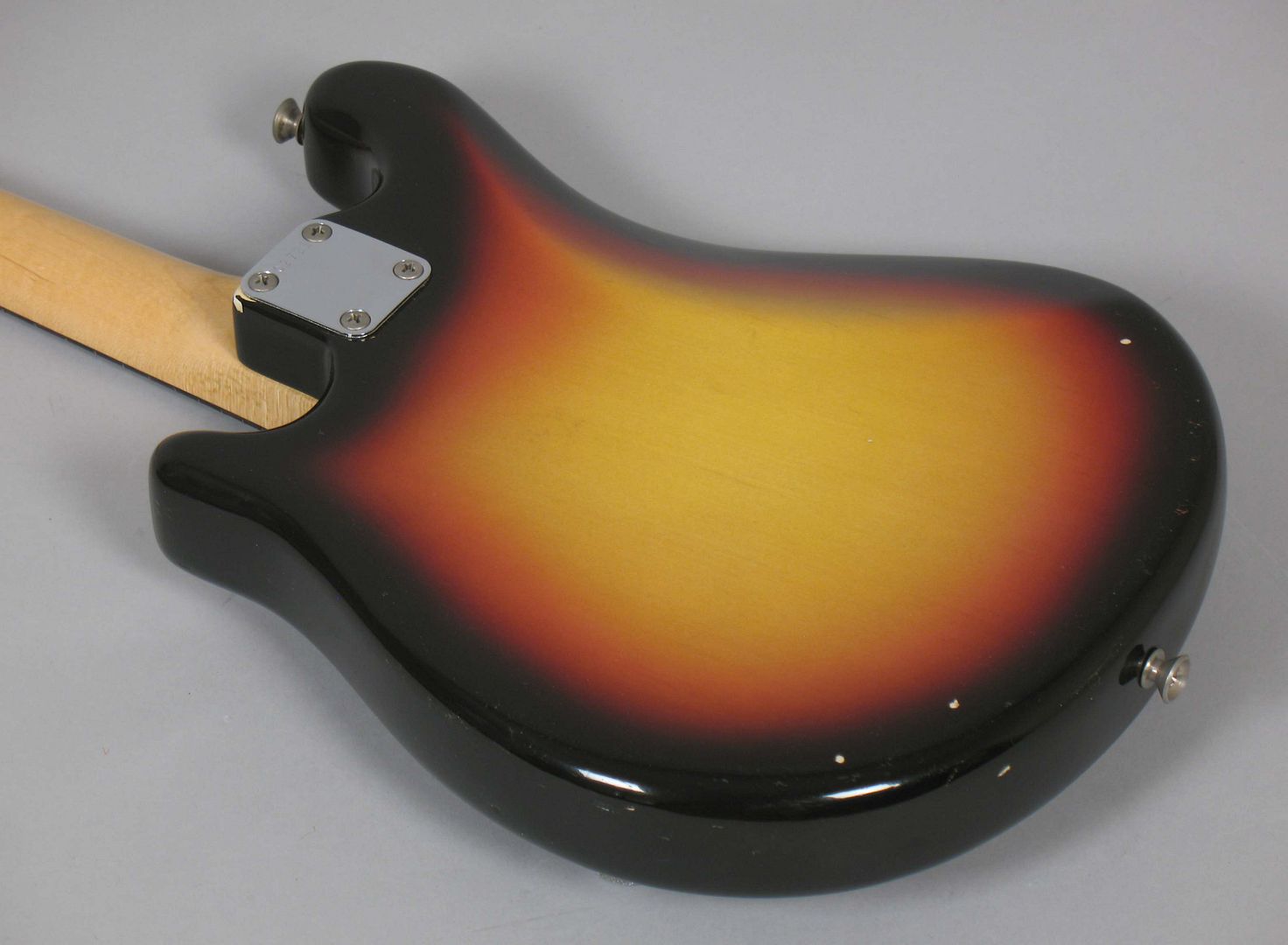  photo 1968FenderElectricMandolinSunburst044.jpg