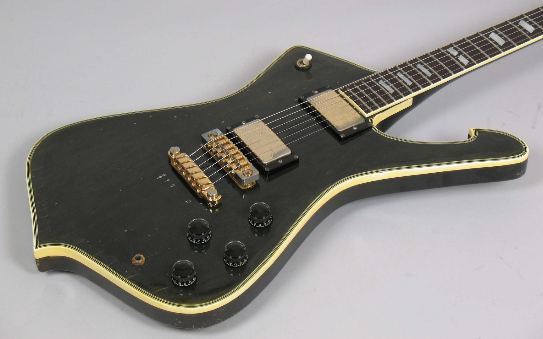  photo 1978IbanezIC400Iceman032.jpg