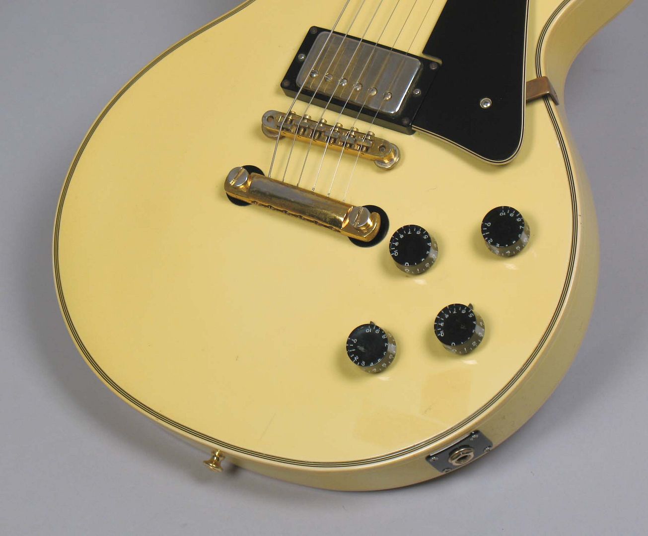  photo 1974GibsonLesPaulCustomAlpineWhiteFactGrover062.jpg