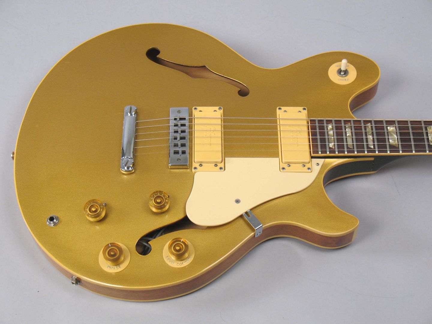  photo 1975GibsonLesPaulSignatureOHSCGoldtop016.jpg