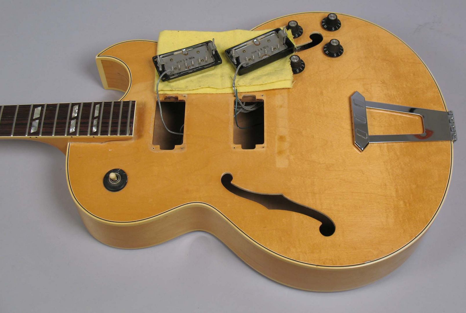  photo 1979GibsonES-175DNNatural001.jpg