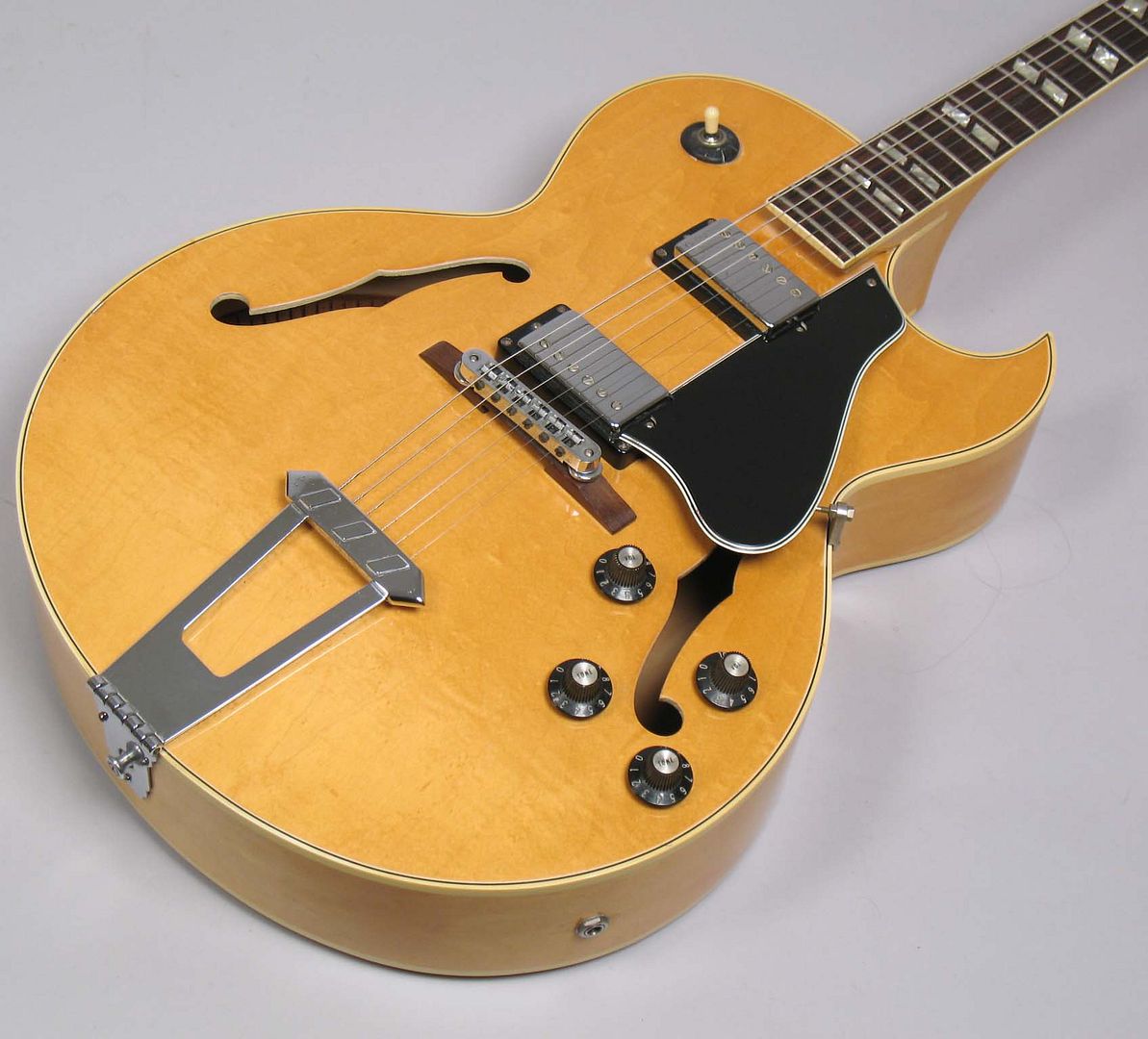  photo 1979GibsonES-175DNNatural047.jpg