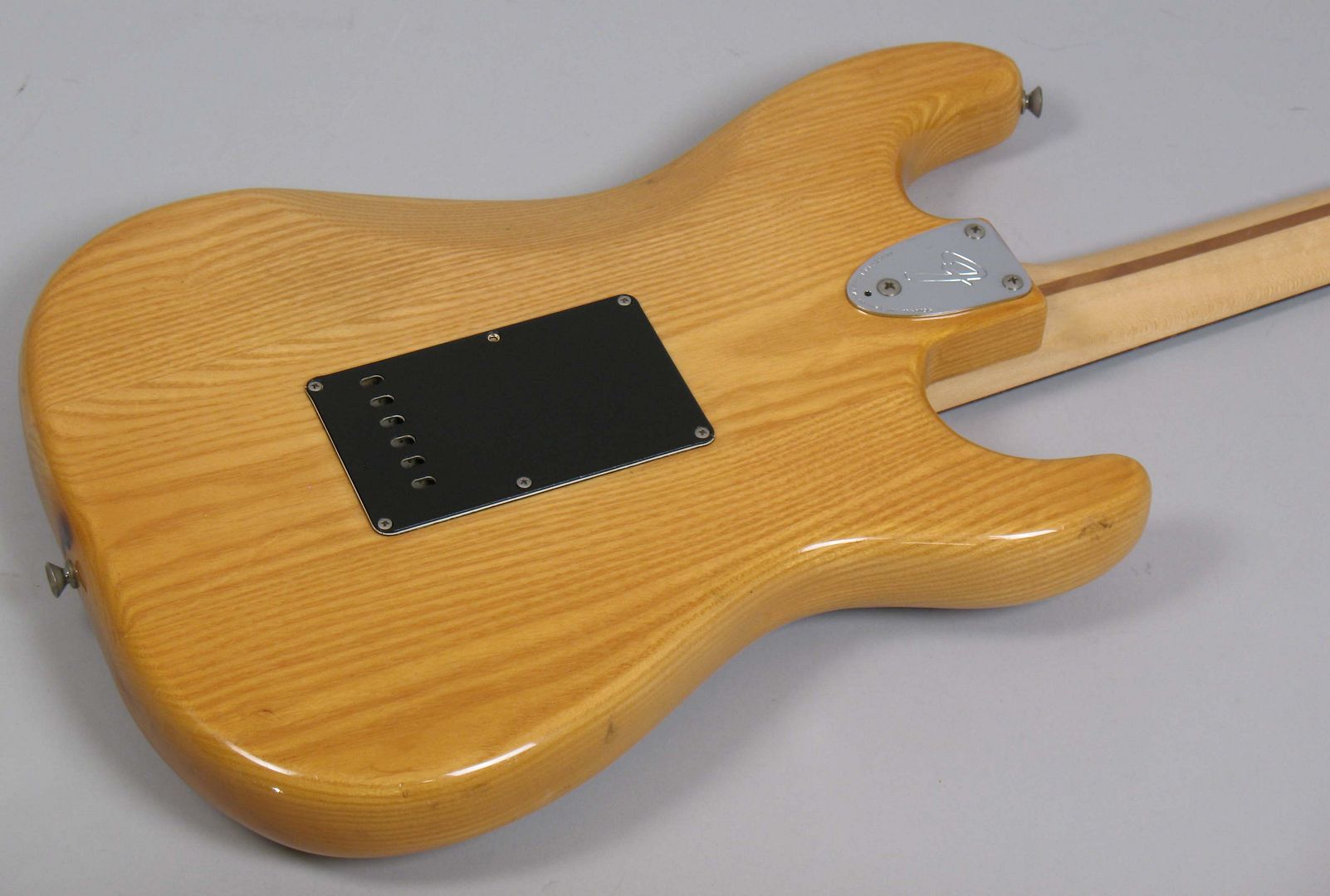  photo 1980FenderStratocasterlefthandedNatural034.jpg