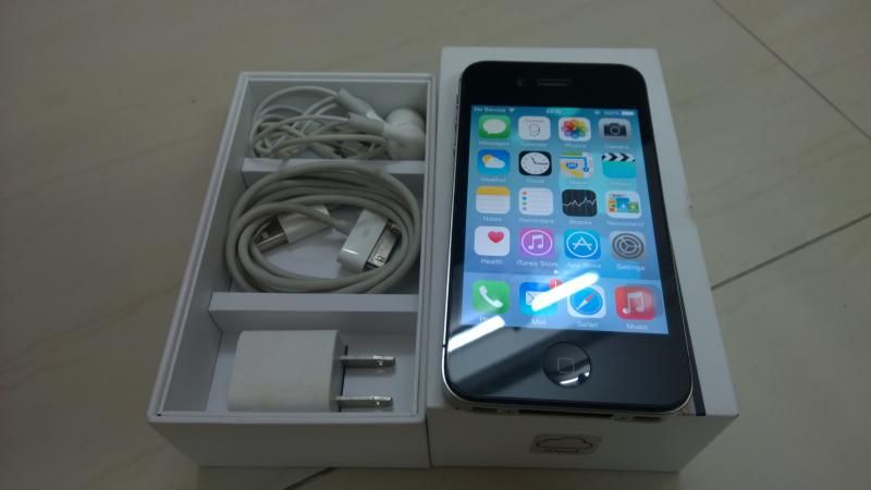 iPhone 4S đen 16G qtế bản LL fullbox trùng 3 imei hàng xài kĩ mới keng có quà tặng!